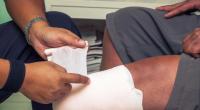 Ärzte haben einem Patienten das falsche Bein amputiert.