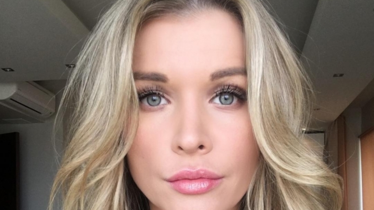 Ihre Fans lieben sie daf&uuml;r: Supermodel Joanna Krupa posiert am liebsten nackt. (Foto)