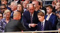 Prinz George trifft mit seinem Vater Pep Guardiola beim FA-Cup-Finale zwischen Manchester United gegen Manchester City im Mai 2024.