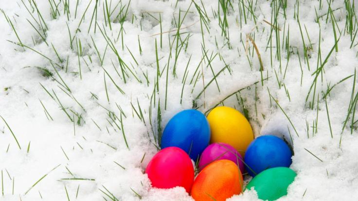 Eine Kaltfront lässt die Temperaturen am Ostermontag teilweise kräftig sinken.