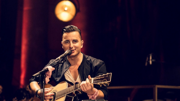 Andrea Gabalier beim MTV Unplugged-Konzert in Wien 2016.