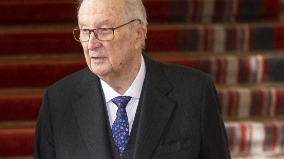K&ouml;nig Albert II. wurde vorsorglich ins Krankenhaus eingeliefert. (Foto)