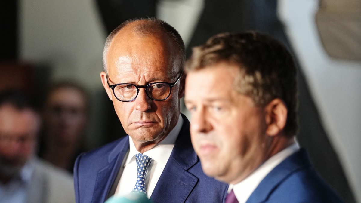 Friedrich Merz zeigte sich in Quedlinburg an der Seite von CDU-Spitzenkandidat Sven Schulze. (Foto)