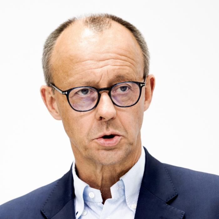 Gendern schuld am AfD-Umfragehoch? CDU-Chef blamiert sich via Twitter