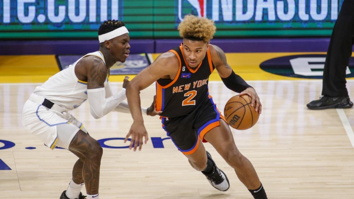 Miles McBride (r) von den Ney York Knicks trippelt den Ball, am 12.03.2025. (Symbolbild) (Foto)