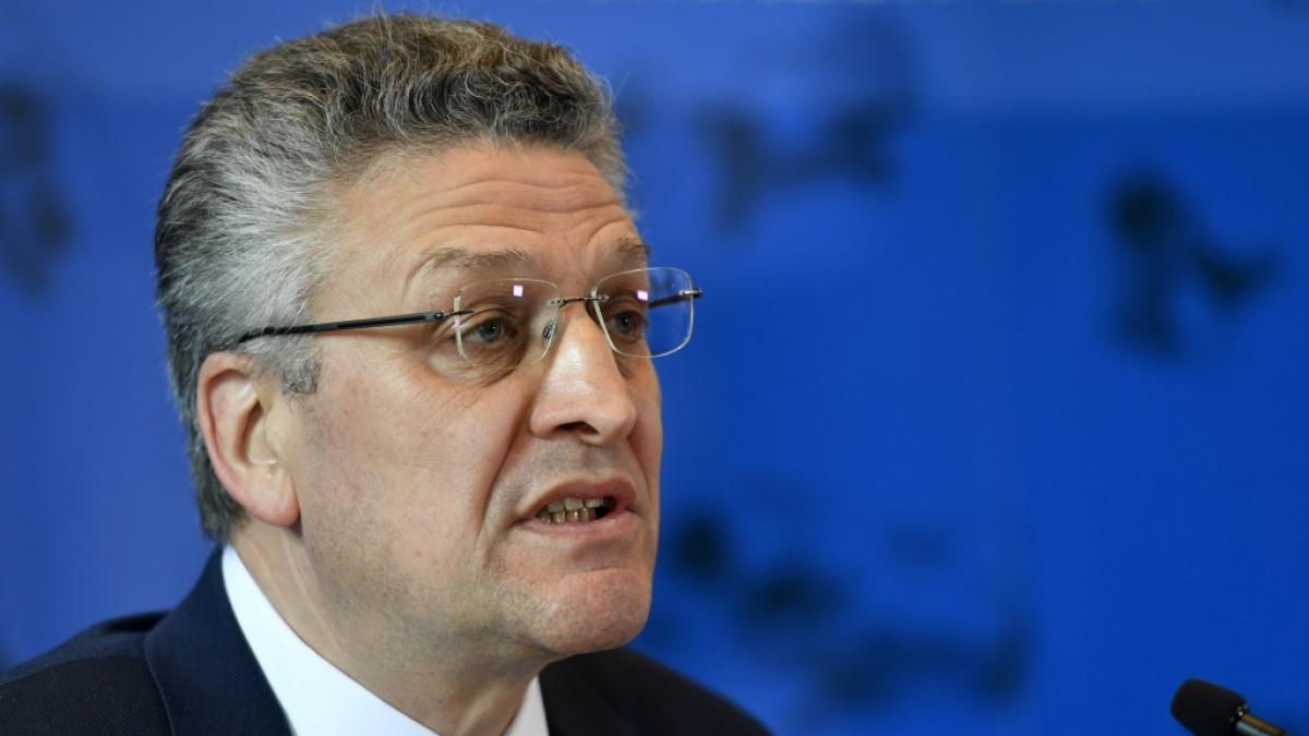Lothar H. Wieler, Pr&auml;sident des Robert Koch-Instituts (RKI), &auml;u&szlig;ert sich bei einer Pressekonferenz zum Stand der Verbreitung des Coronavirus in Deutschland. (Foto)