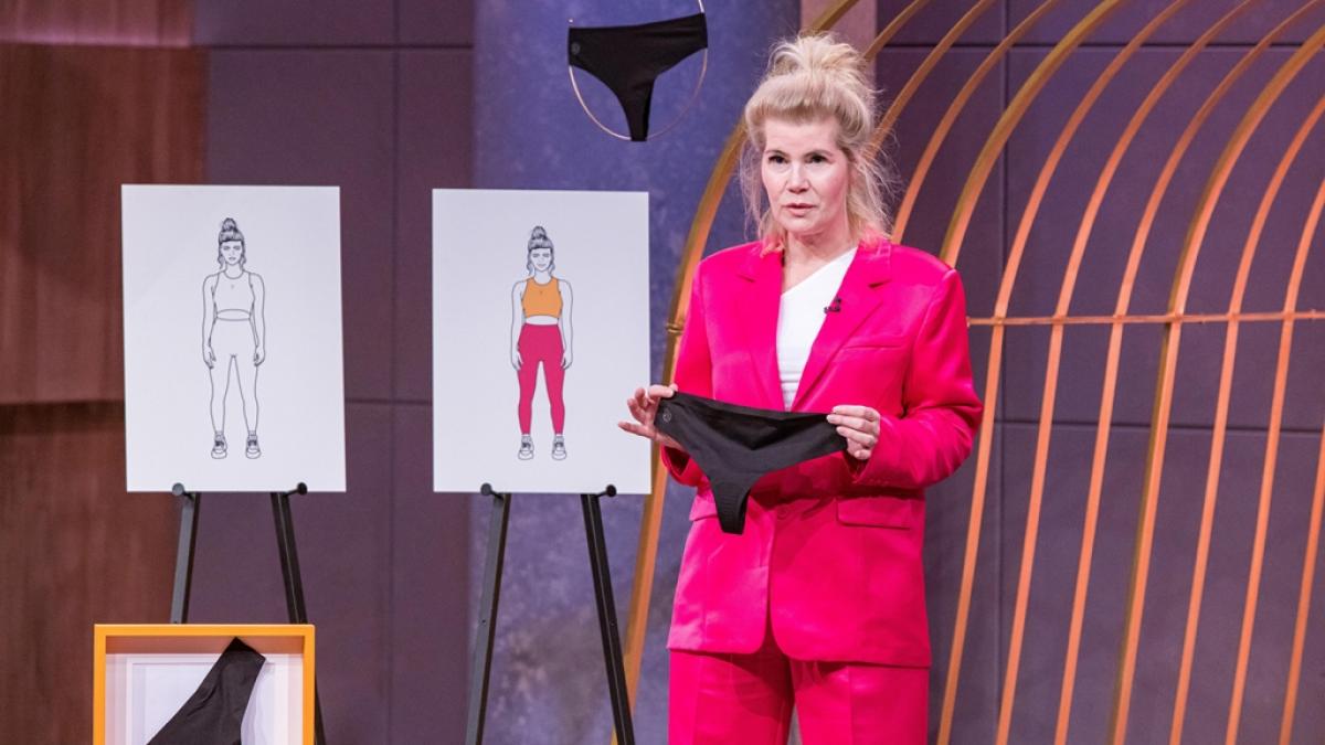 Marie M&uuml;ller stellt am 22.04.2024 in der Vox-Gr&uuml;ndershow "Die H&ouml;hle der L&ouml;wen" ihre ByeByeToe-Tangas vor. (Foto)