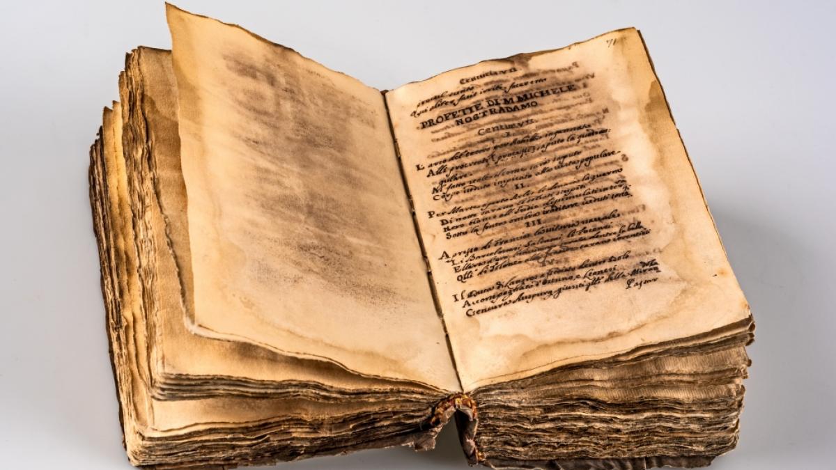 Aus den jahrhundertealten Schriften von Nostradamus wollen Exegeten auch heute noch Vorhersagungen f&uuml;r die Zukunft der Menschheit herauslesen k&ouml;nnen. (Foto)