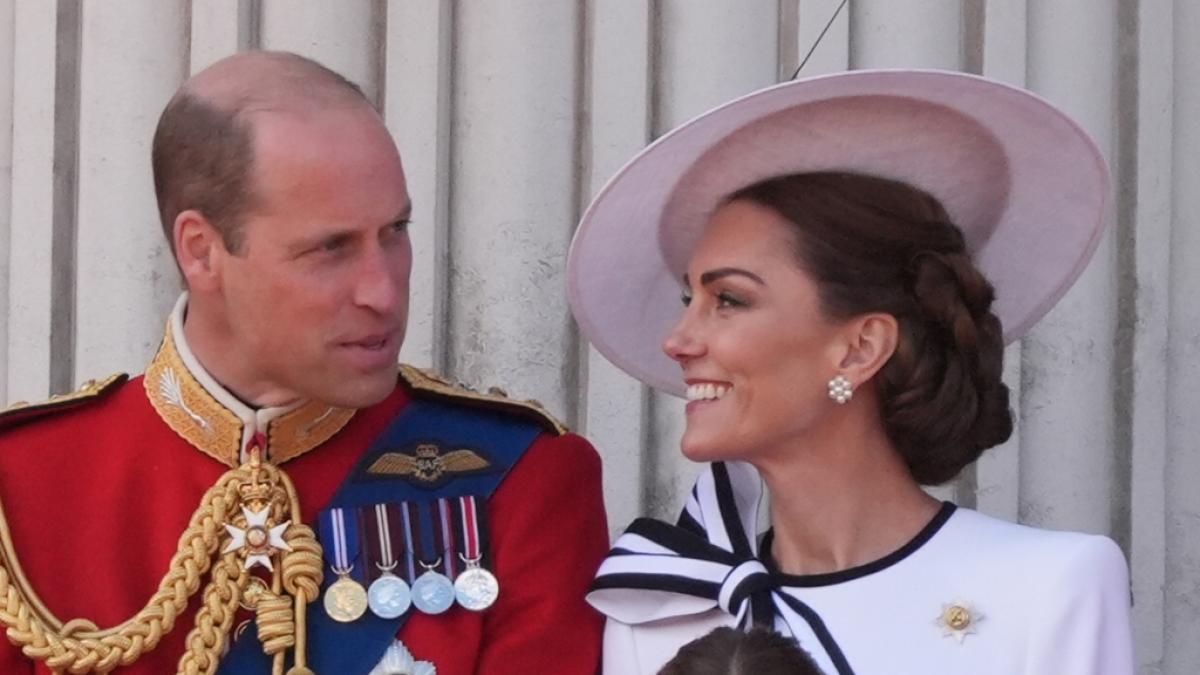 Wie das Leben mit einem fu&szlig;ballverr&uuml;ckten Ehemann ist, wei&szlig; Prinzessin Kate aus eigener Erfahrung. (Foto)