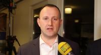 Thüringen-Landrat Christian Herrgott will Geflüchtete zu gemeinnützigen Arbeiten verpflichten.