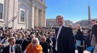 Der Auftritt von Markus Söder bei der Trauerfeier für Papst Franziskus wurde in den sozialen Medien heftig kritisiert.