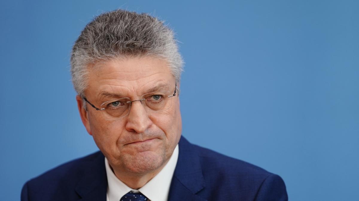 Querdenker und Co. wollen den Kopf von Lothar Wieler rollen sehen. (Foto)