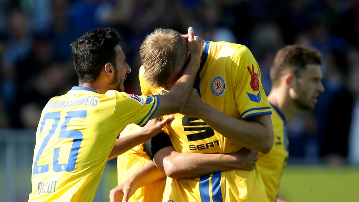 Heimspiel Eintracht Braunschweig: Die aktuellen Spielergebnisse der 3. Fu&szlig;ball-Bundesliga bei news.de. (Foto)
