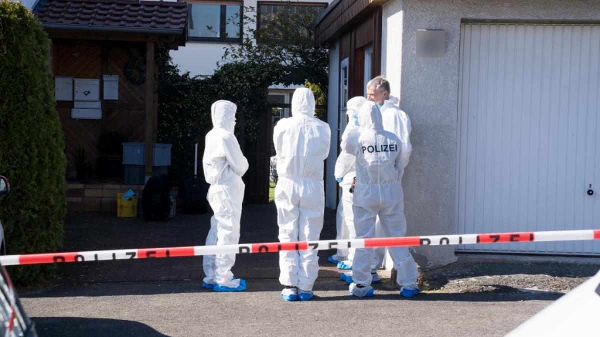Nach der t&ouml;dlichen Messerattacke eines Vaters auf seinen 13-j&auml;hrigen Sohn ermittelt die Polizei in Bad Salzuflen. (Foto)