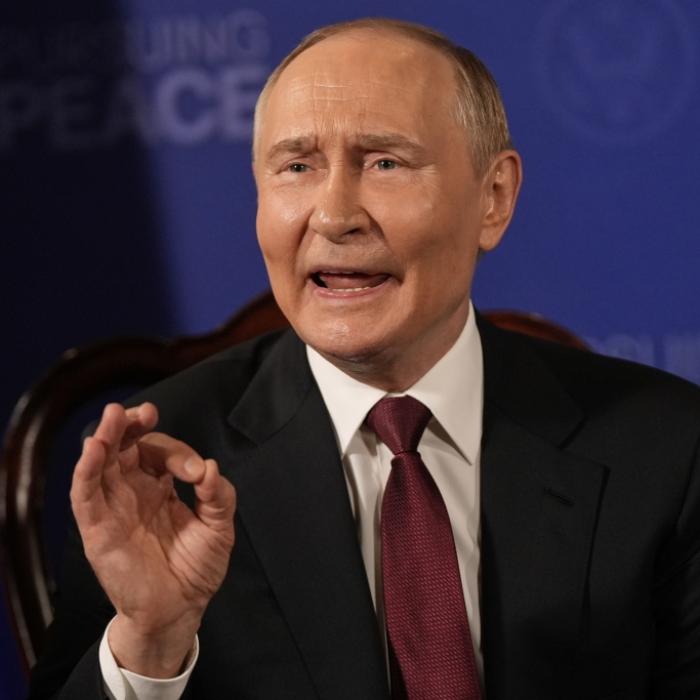 Russland-Verbündeter zeigt mögliche Putin-Doppelgänger im TV