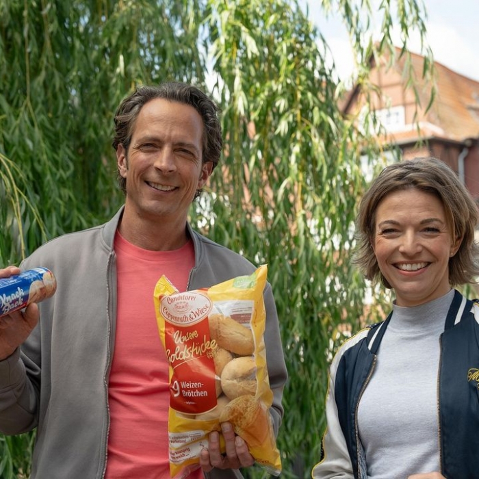 Wiederholung von Folge 7 im TV und online
