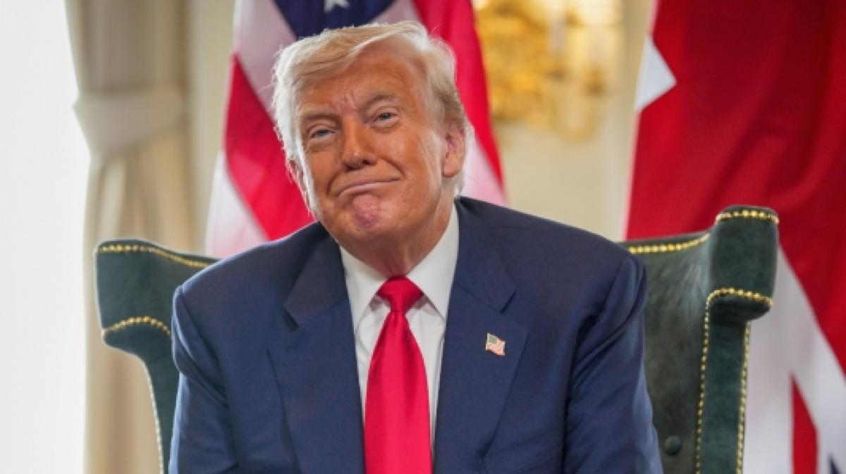Donald Trump konnte sich, nachdem neue US-Z&ouml;lle auf Importe aus Europa in Kraft getreten sind, bei&szlig;enden Hohn &uuml;ber seine Handelspartner nicht verkneifen. (Foto)