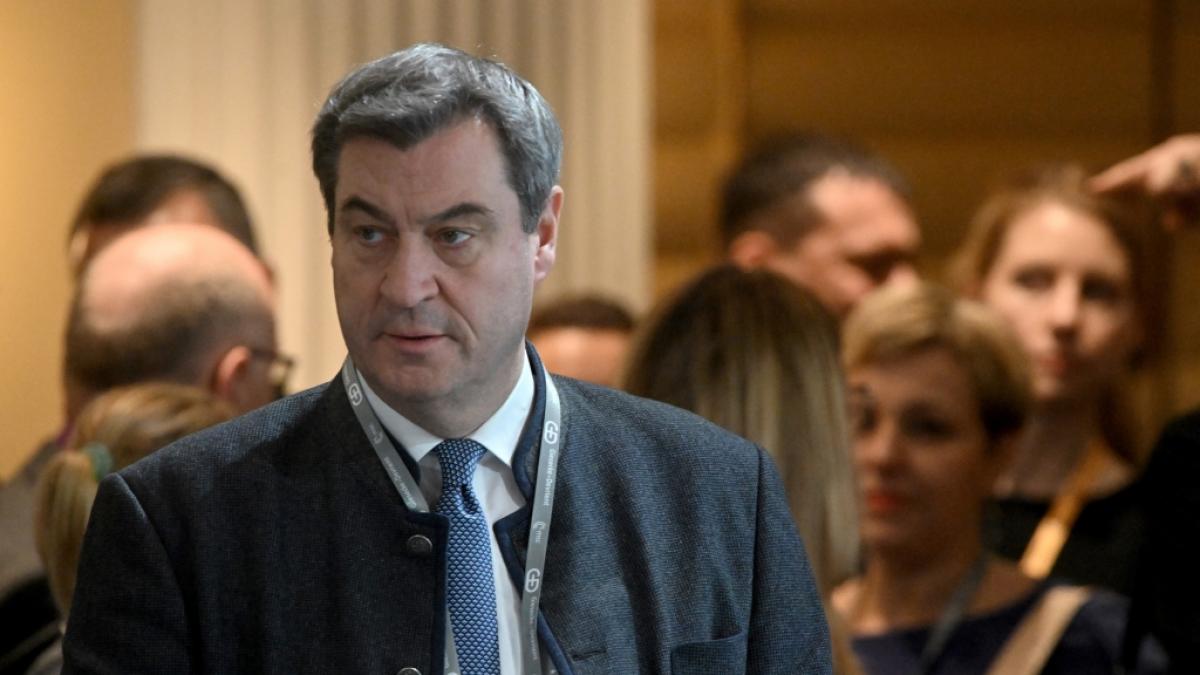 Markus S&ouml;der teilte seinen Social-Media-Followern mit, dass er auf seiner Schwedenreise gern ABBA h&ouml;rt. (Foto)