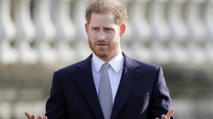 Bevor er Meghan Markle kennenlernte, bandelte Prinz Harry mit der britischen TV-Moderatorin Caroline Flack an.