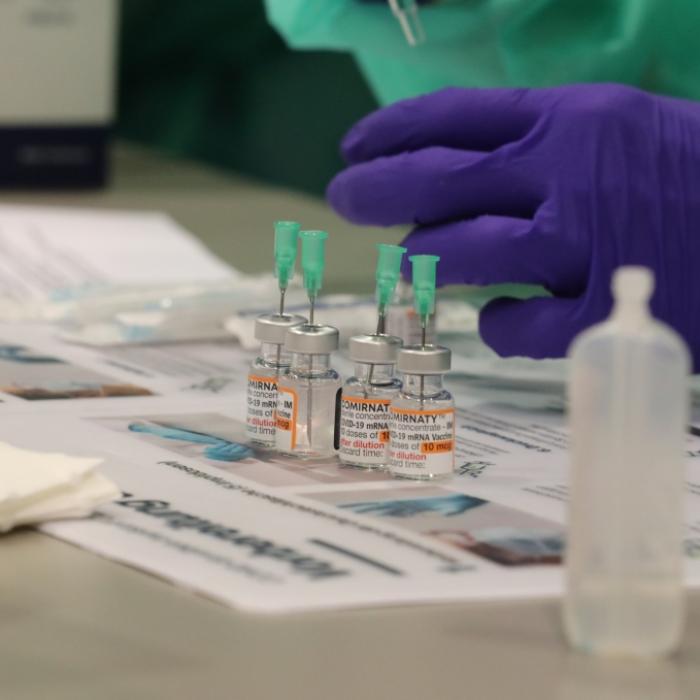 Ärztinnen sollen Patienten Fake-Impfungen gespritzt haben