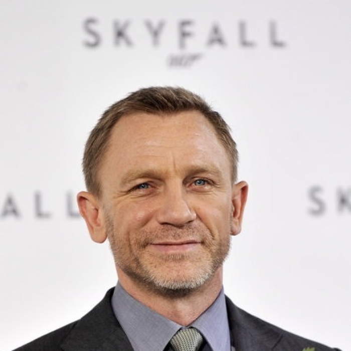 Daniel Craig