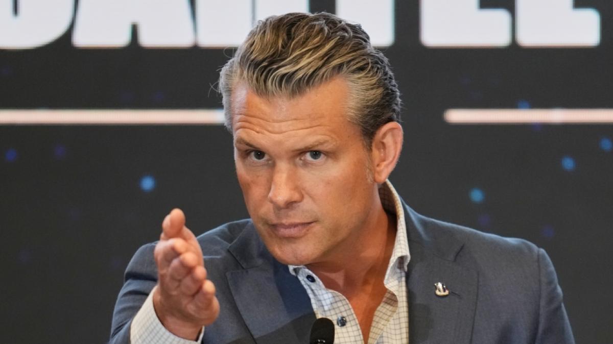Pete Hegseth (Foto) k&ouml;nnte seinen Chef Donald Trump vor vollendete Tatsachen stellen. (Foto)