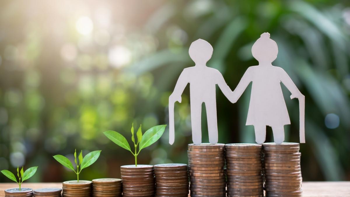 Ein Vergleich mit Beamten-Pensionen zeigt, wie schlecht es um die Rente steht. (Symbolbild) (Foto)