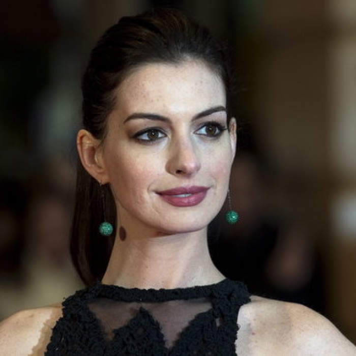 Anne Hathaway