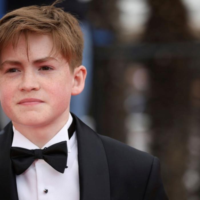 Vom schüchternen Jungen zum Netflix-Schwarm! So lebt der 