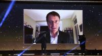 Karl Lauterbach (SPD), Bundesminister für Gesundheit, ist bei der Silvestersendung des ZDF am Brandenburger Tor per Video zugeschaltet.