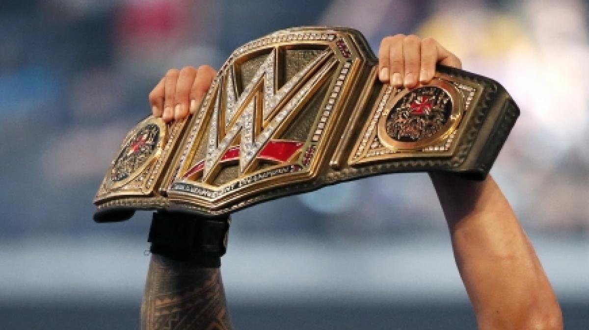 Welcher WWE-Star verl&auml;sst Payback 2023 mit Titelgold auf der Schulter? (Foto)