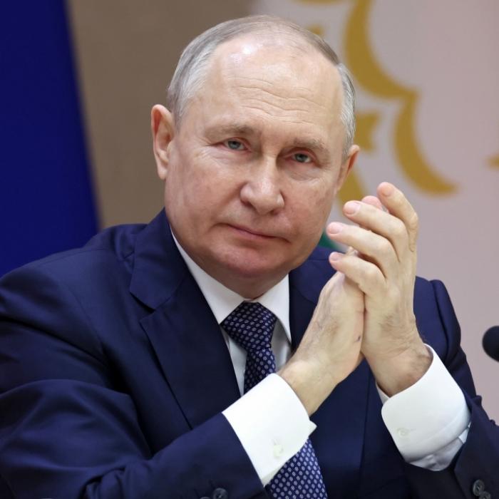 Putin-Soldat von Rakete in die Luft gesprengt - Doppelgänger nach OP entstellt