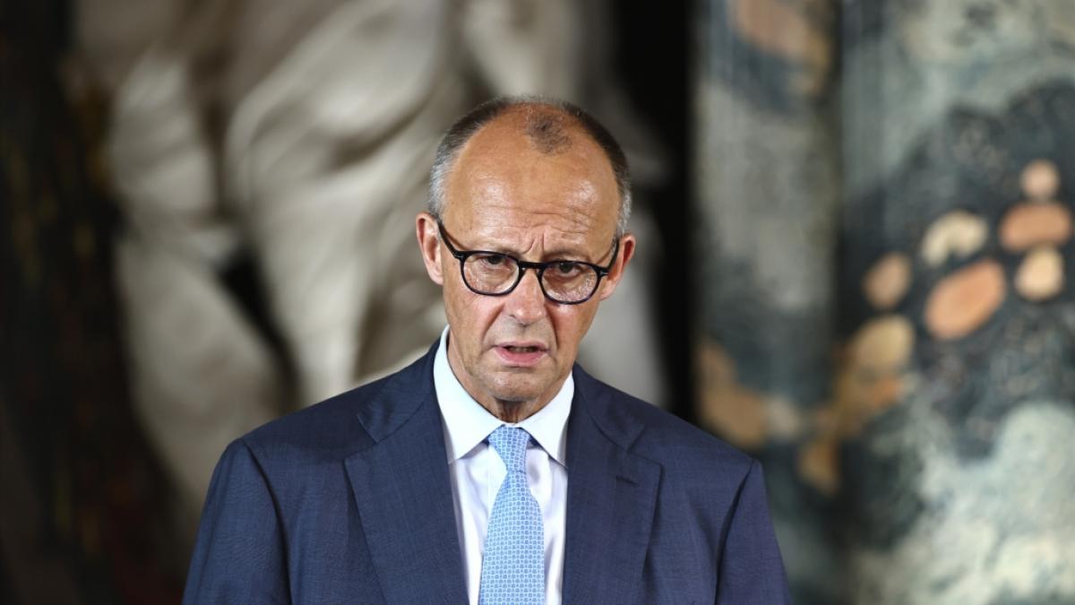 Friedrich Merz sorgt mit einem Instagram-Post zum Gedenken an das Stauffenberg-Attentat auf Adolf Hitler f&uuml;r Kritik. (Foto)