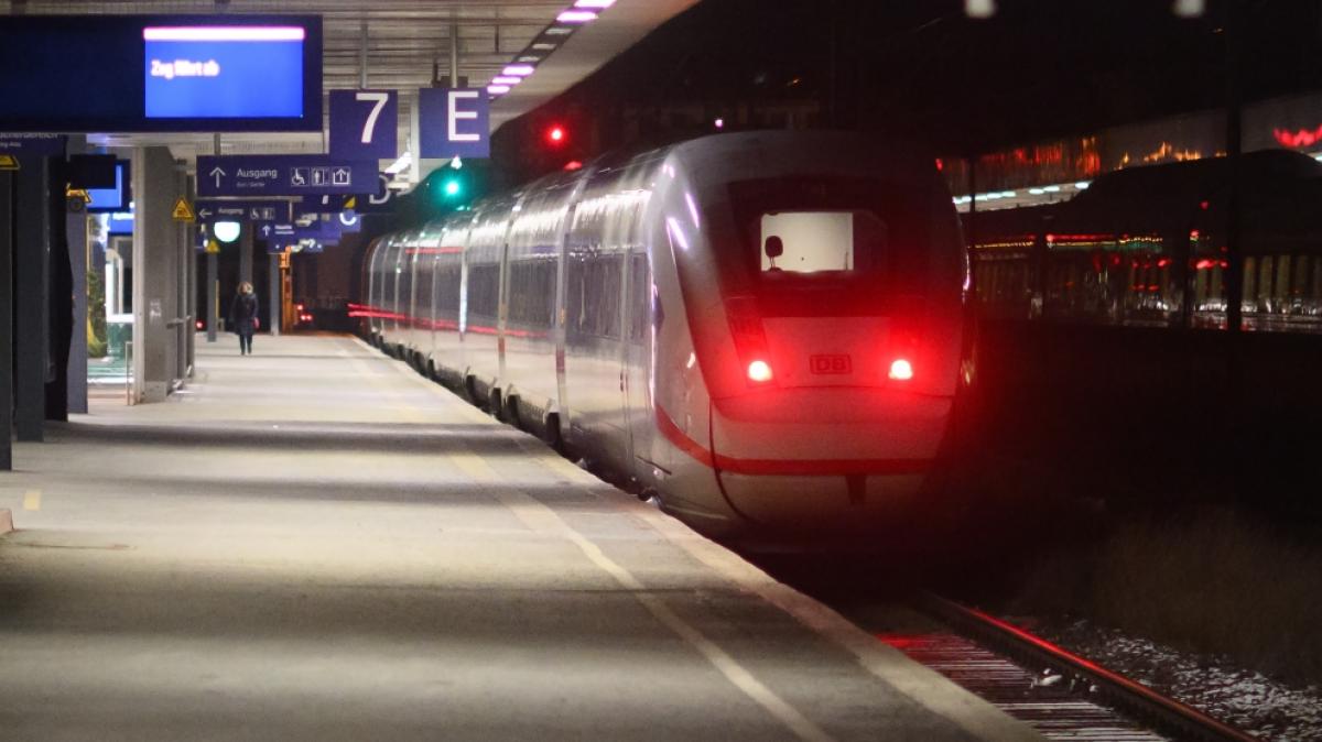 Die Lokf&uuml;hrergewerkschaft GDL hat Ende Januar zu einem Mega-Bahnstreik &uuml;ber sechs Tage aufgerufen. (Foto)