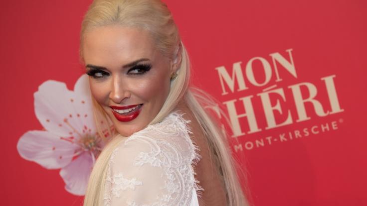 So kennt man Daniela Katzenberger.