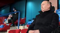 Hier hat Wladimir Putin bei den Olympischen Winterspielen noch alles im Blick.