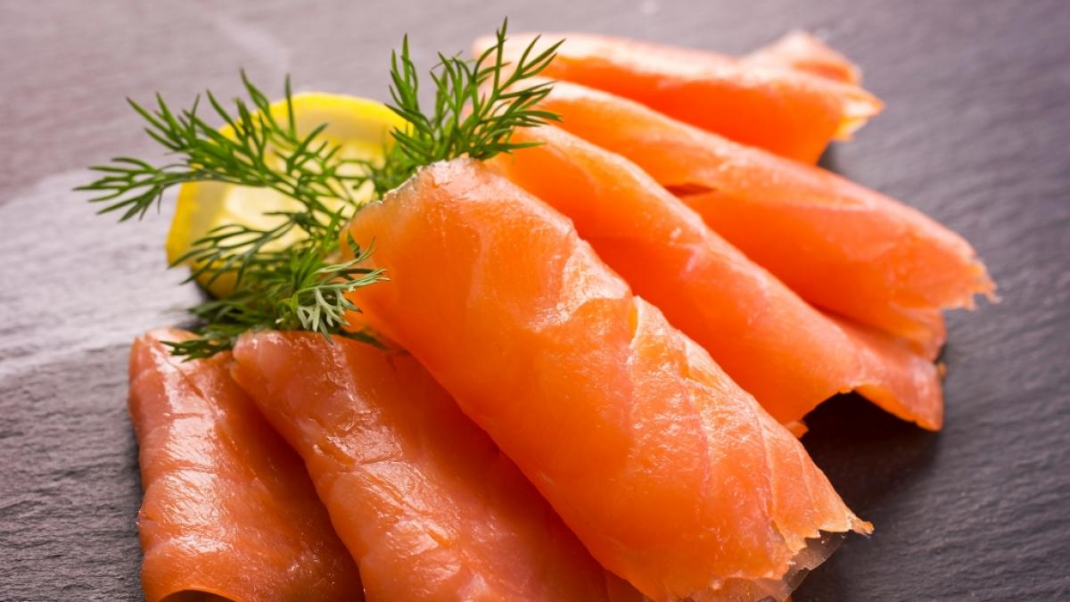 Edeka und Marktkauf rufen R&auml;ucherlachs zur&uuml;ck. (Foto)