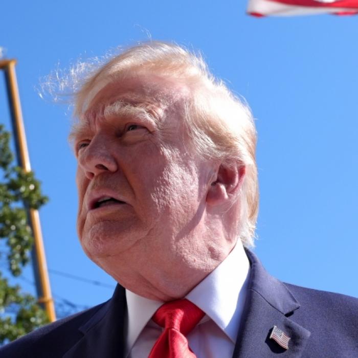 Heimliche Aufnahmen enthüllen - Trump-Vertrauter wendet sich ab