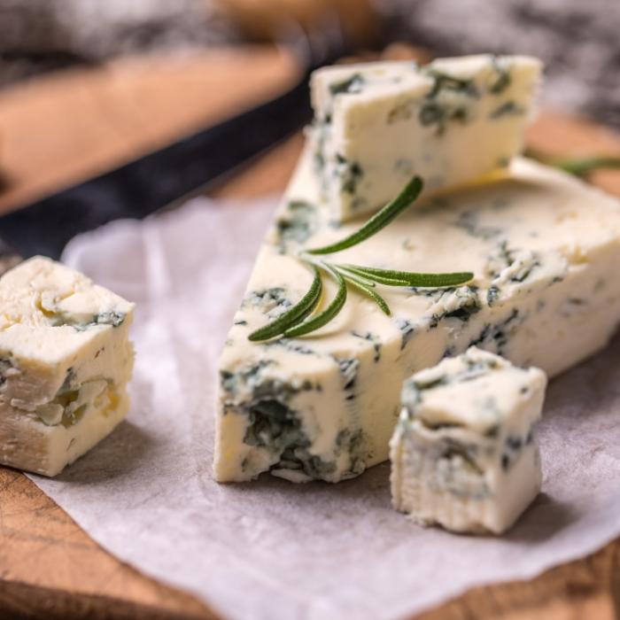 Großer Rückruf bei Aldi - Finger weg von diesem Käse