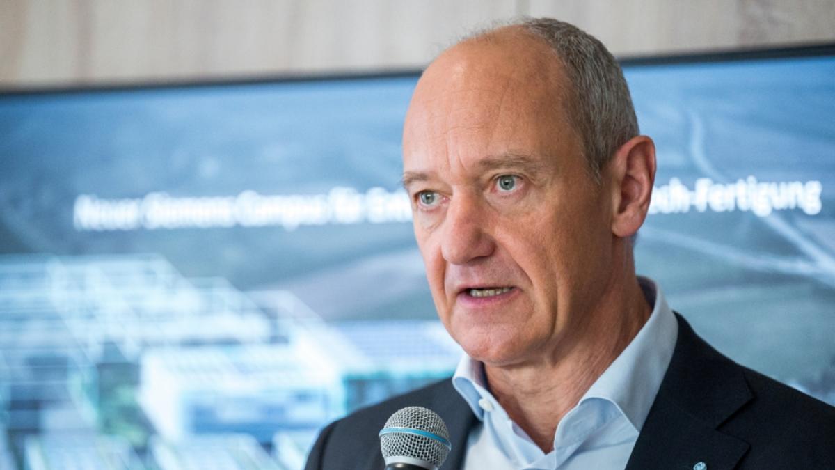 Roland Busch glaubt, dass Strom eher teurer statt g&uuml;nstiger wird. (Foto)
