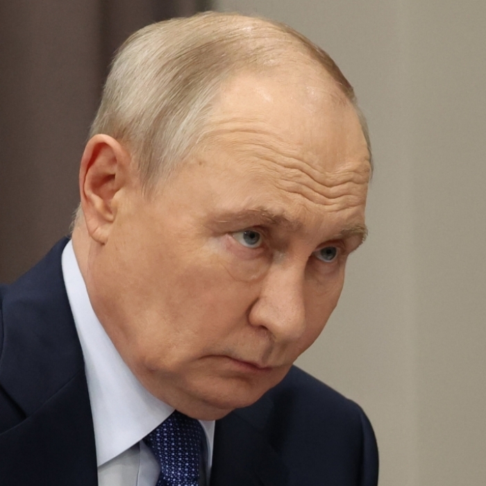 Feuer-Hölle für den Kreml - Putins Milliarden-Projekt steht in Flammen