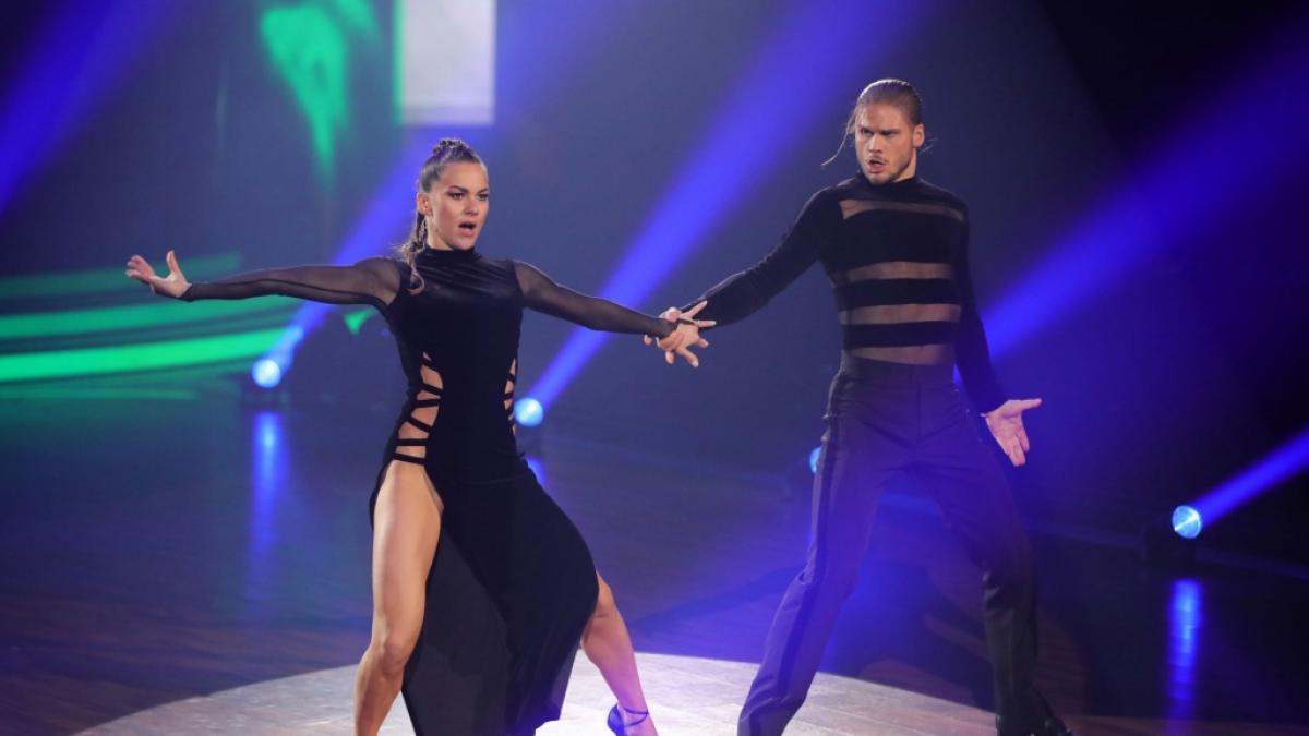 R&uacute;rik G&iacute;slason und Renata Lusin tanzen am Karfreitag nicht bei "Let's Dance". (Foto)