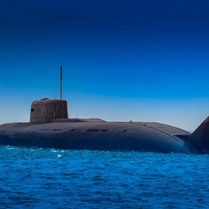 Globaler Internetausfall befürchtet! Attackiert Russland bald Unterseekabel?