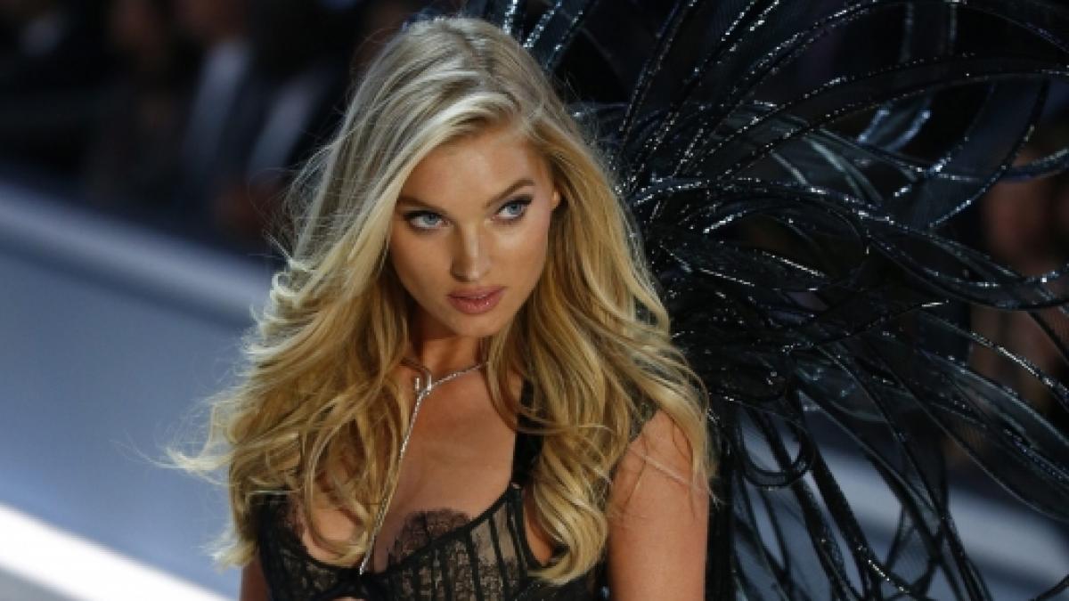 Elsa Hosk entbl&ouml;&szlig;t ihren Popo im Netz. (Foto)