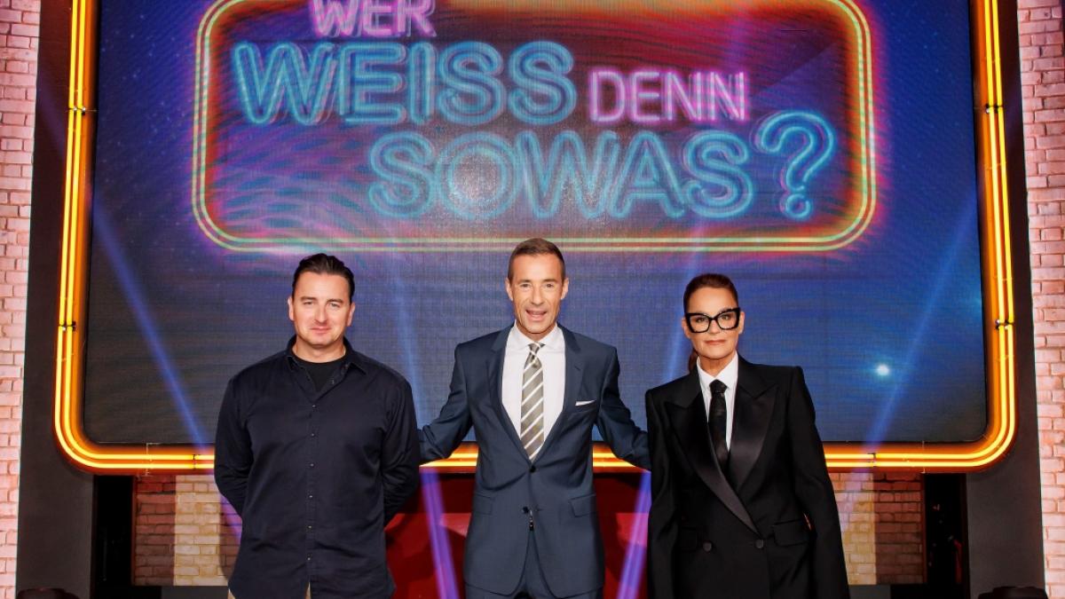 In einem v&ouml;llig neuen Look pr&auml;sentiert sich Schlager-Queen Andrea Berg am Samstagabend in der ARD-Show "Wer wei&szlig; denn sowas". (Foto)