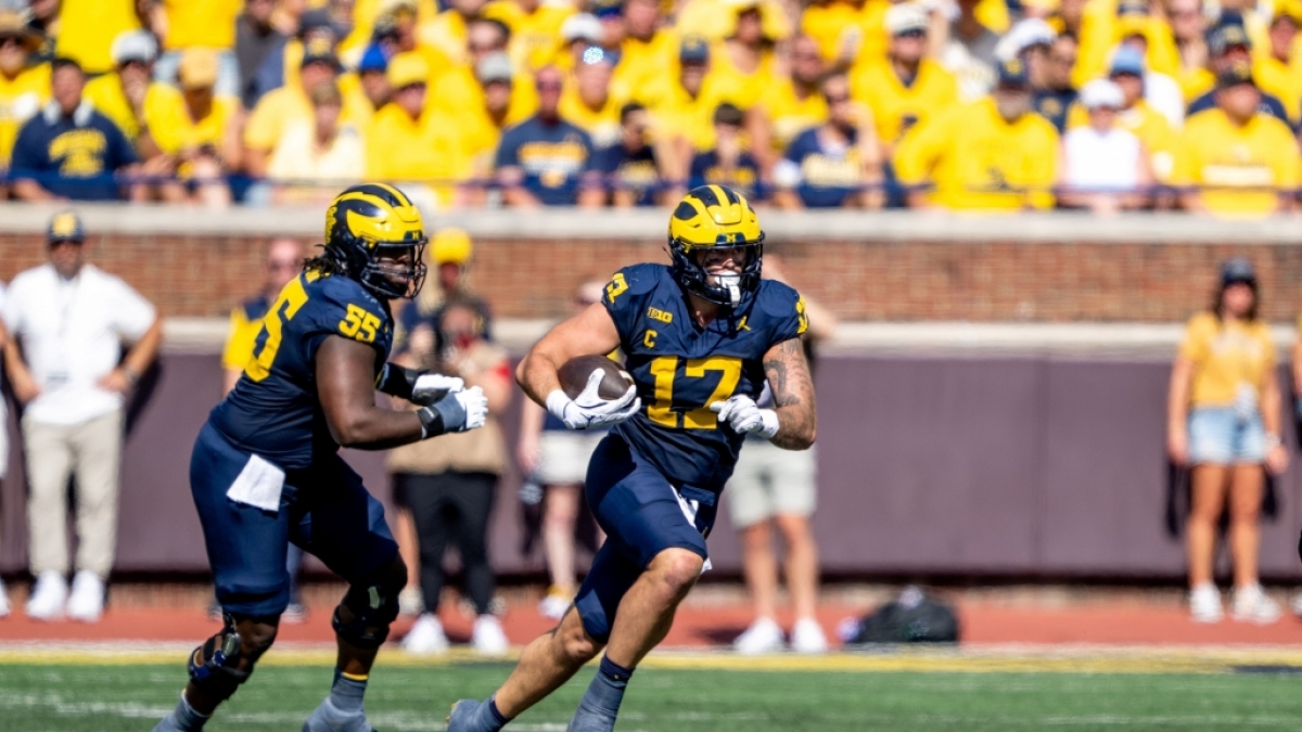 Das Football-Talent Marlin Klein spielte f&uuml;r die Michigan Wolverines und wird nun am NFL-Draft teilnehmen. (Foto)