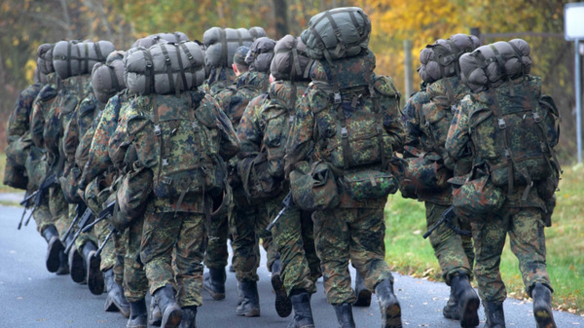 Die Bundeswehr stellt jetzt auch &Uuml;bergewichtige ein. (Foto)