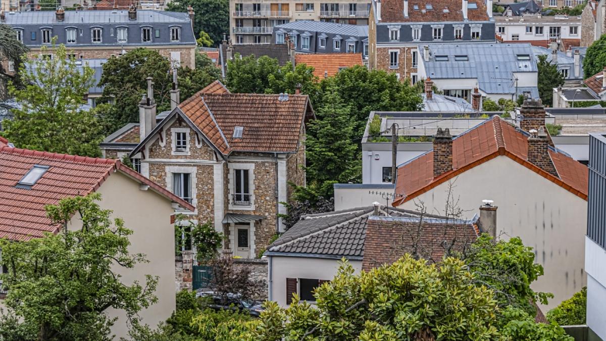 Ein russischer Exil-Journalist st&uuml;rzte im Pariser Vorort Meudon aus einem Fenster und starb. (Foto)