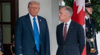 Donald Trump und Mark Carney (rechts) vor dem Weißen Haus.