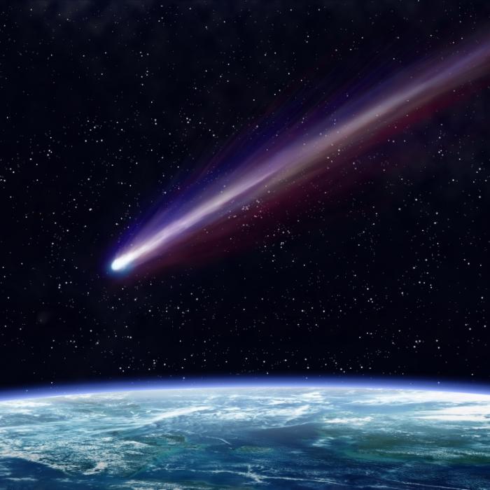 Forscher hielten ihn für einen Zwergplaneten: Mega-Komet rast auf Erde zu!